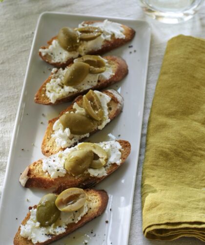 Ina Garten Goat Cheese Toasts