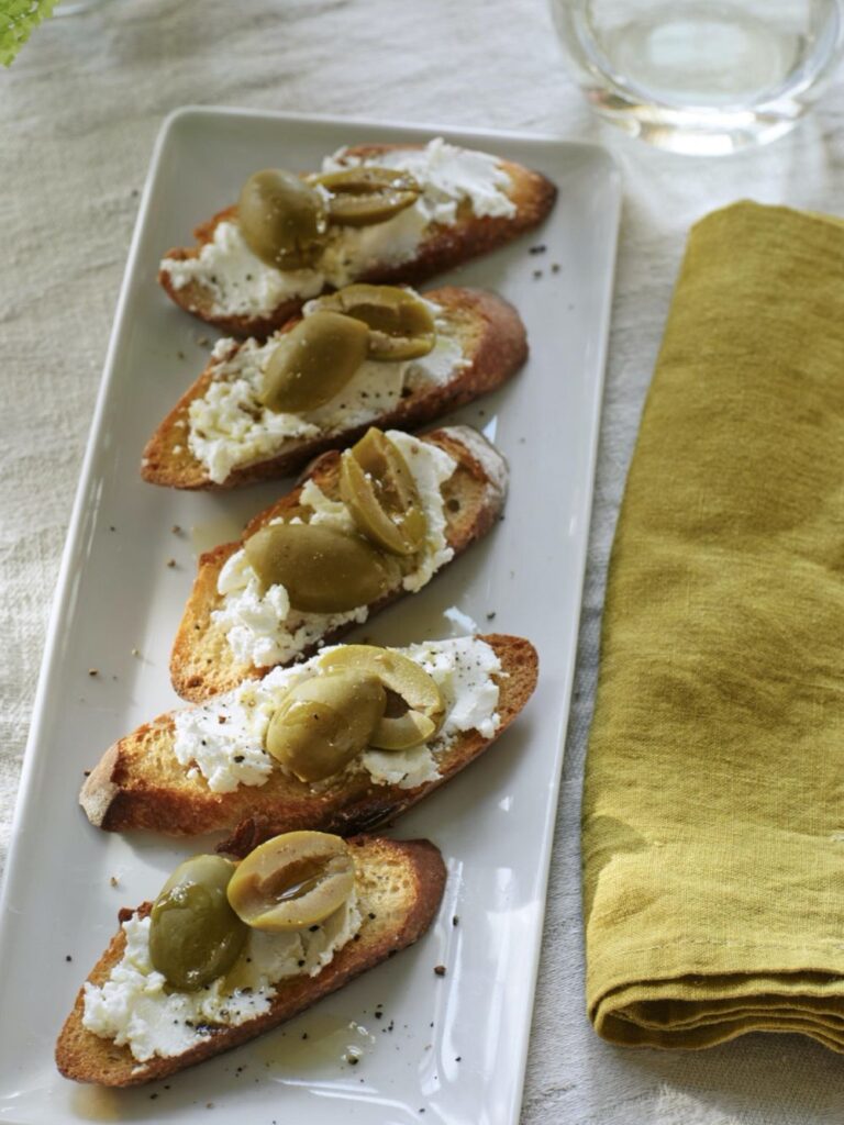 Ina Garten Goat Cheese Toasts