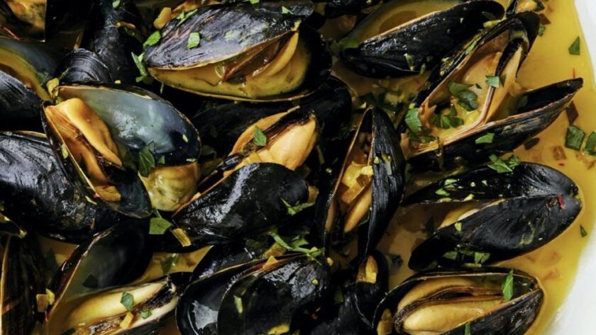 Ina Garten Mussels With Saffron Cream