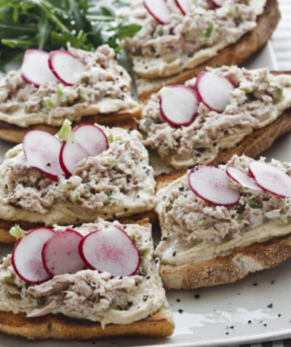 Ina Garten Tuna & Hummus Sandwiches