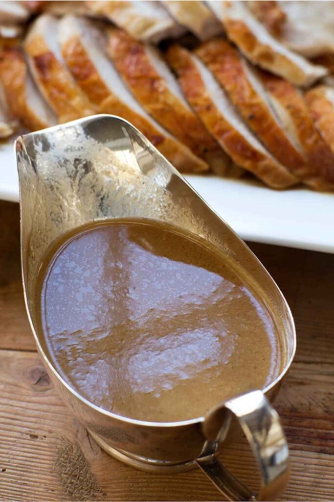 Barefoot Contessa Make-Ahead Turkey Gravy With Onions & Sage